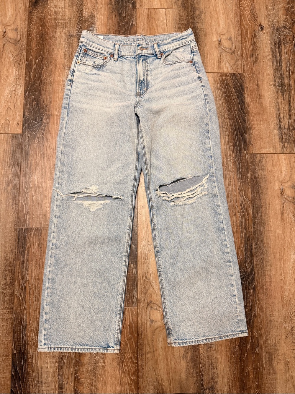 American Eagle Outfitters Light Blue Washed Jeans